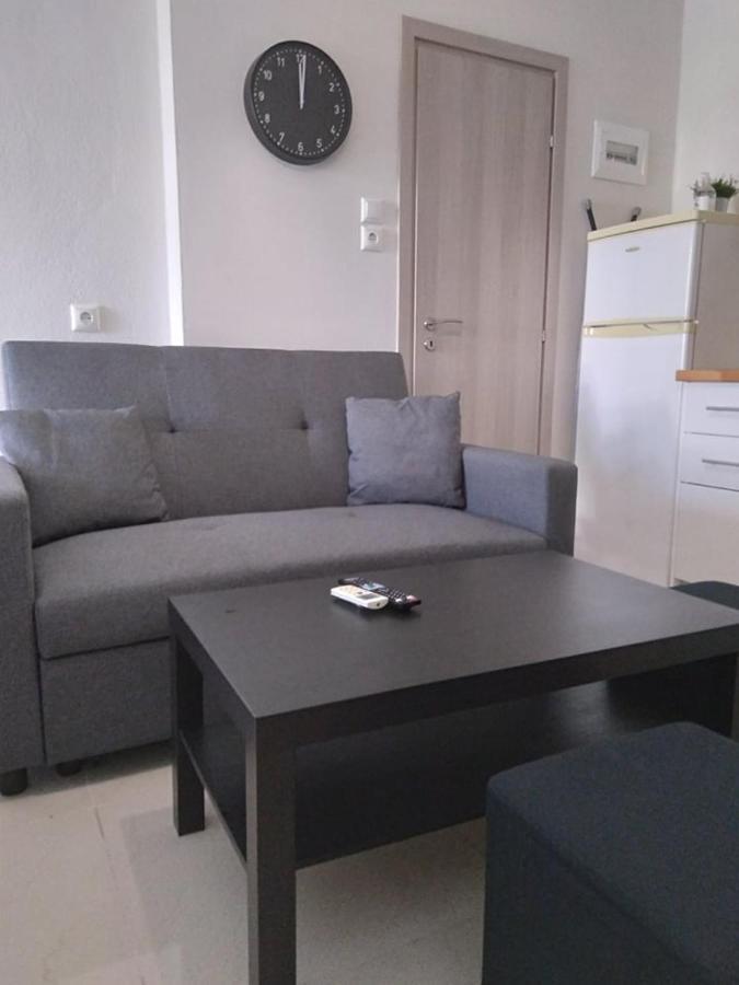 Little Beauty - Happyhostgr - In Platamonas Leilighet Eksteriør bilde